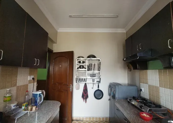 Metro Axis Residency Apartment *